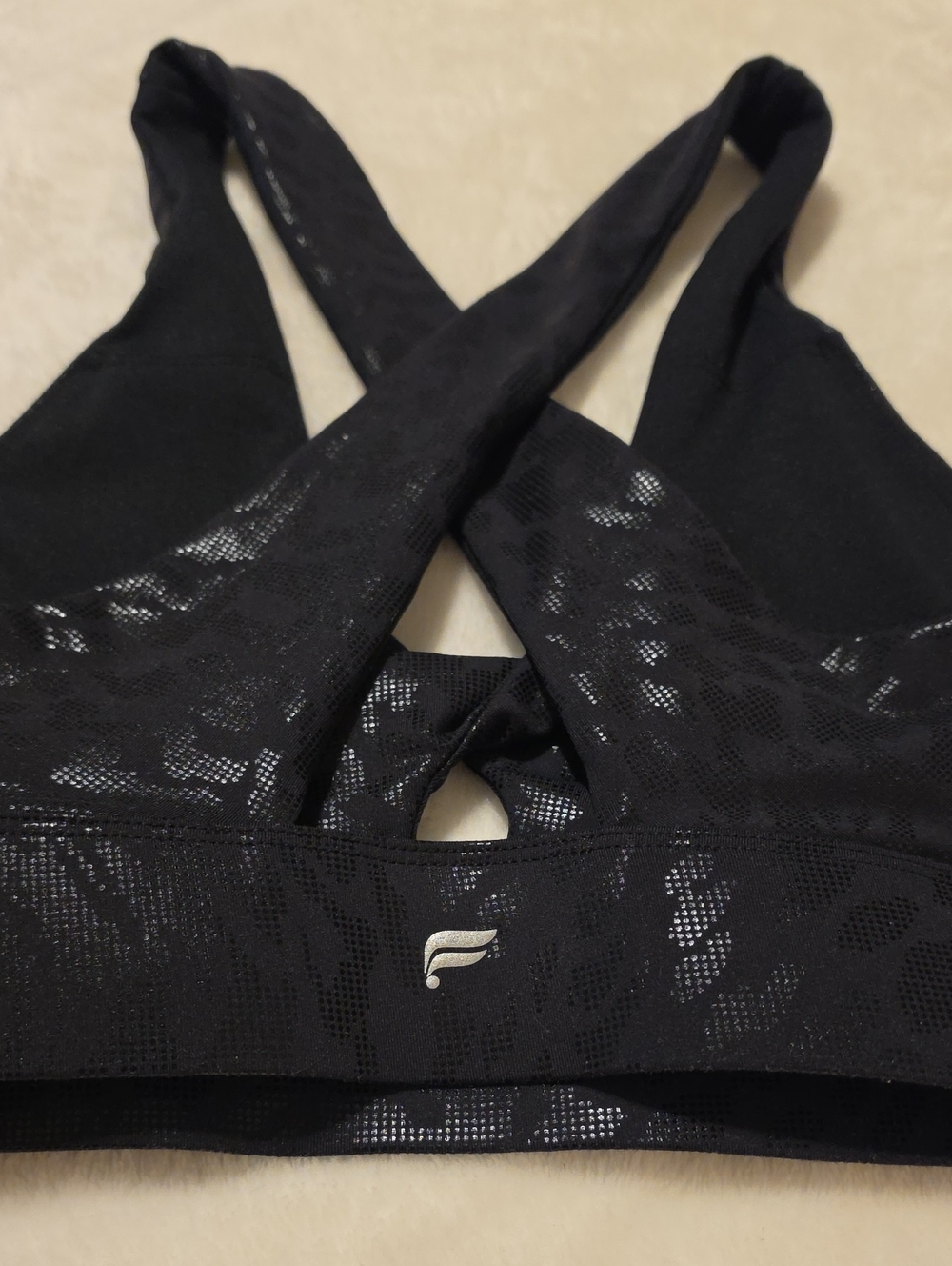 Fabletics Oasis Twist Sports Bra